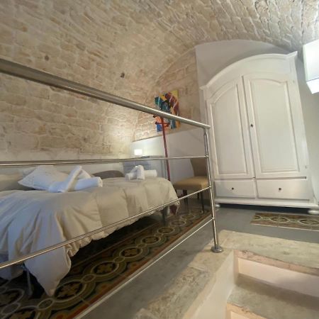 Residenza Le Tre Volte - Colazione Inclusa Con Ticketbar Мартіна-Франка Екстер'єр фото